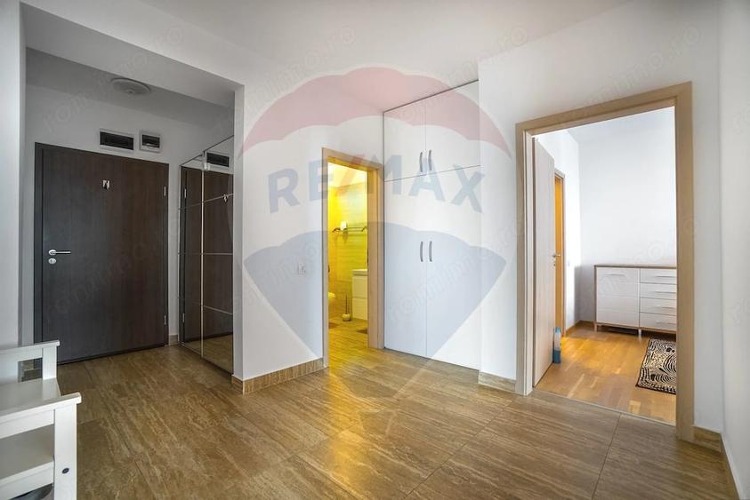 Apartament cu 3 camere decomandat în Blumăna