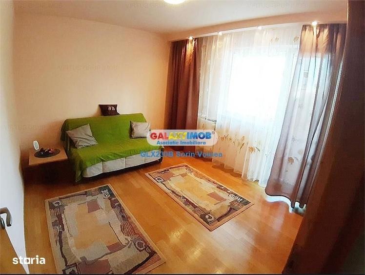 Apartament cu 4 camere semidecomandat în Drumul Taberei