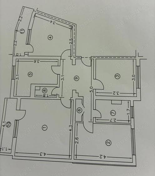 Apartament cu 4 camere decomandat în Central