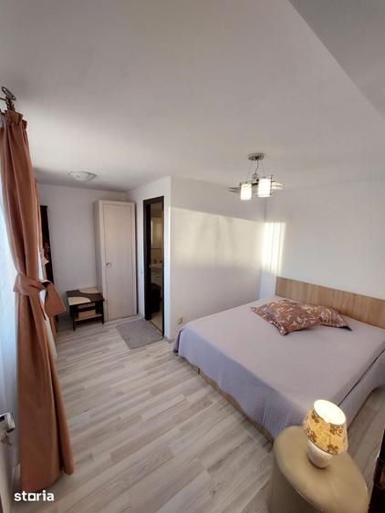Apartament cu 2 camere în 1 Decembrie