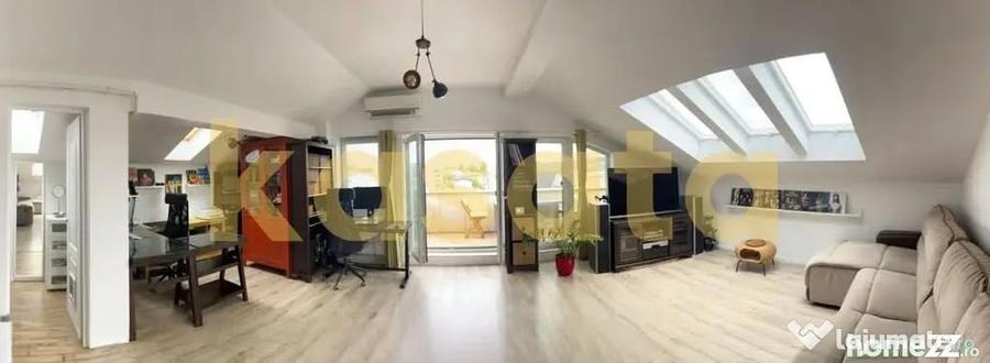 Apartament cu 3 camere decomandat în Est