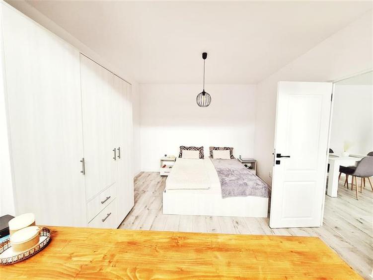 Apartament cu 2 camere nedecomandat în Central