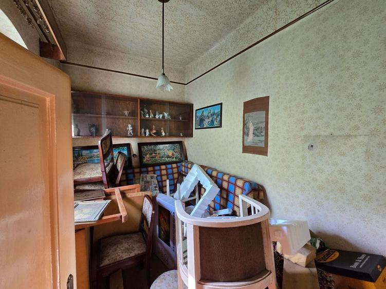 Apartament cu 4 camere decomandat, mobilat în Cetății