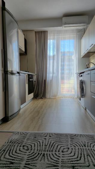 Apartament cu 3 camere decomandat în Bună Ziua