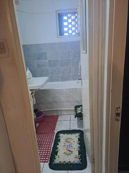 Apartament cu 2 camere decomandat, mobilat în Piața Centrală