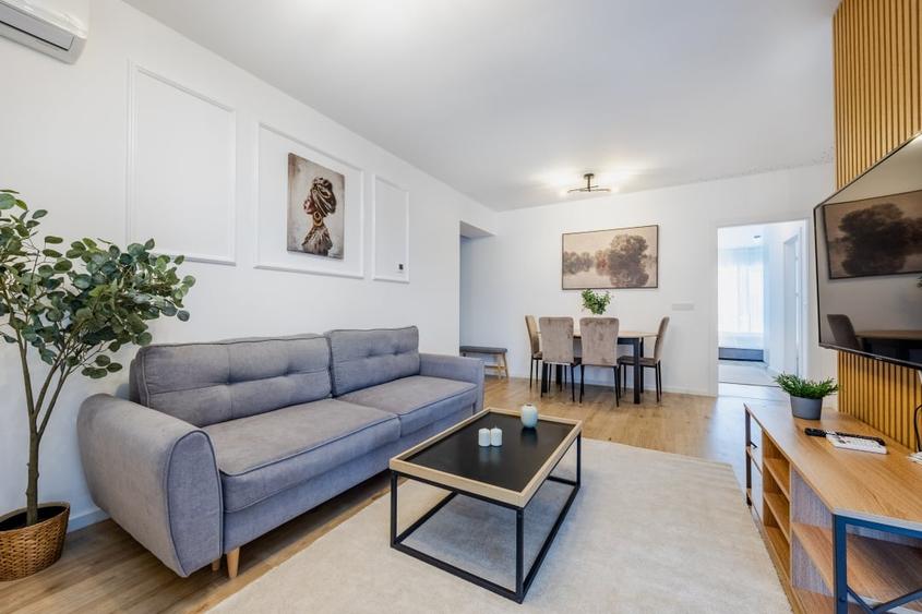 Apartament cu 2 camere semidecomandat, mobilat în Pipera