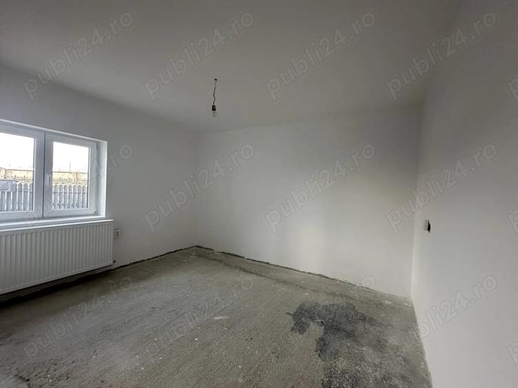 Casă cu 2 camere cu Teren 161 Mp în Rudului
