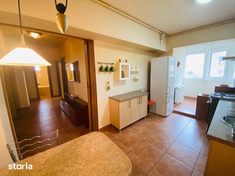 Apartament cu 3 camere, mobilat în Pantelimon