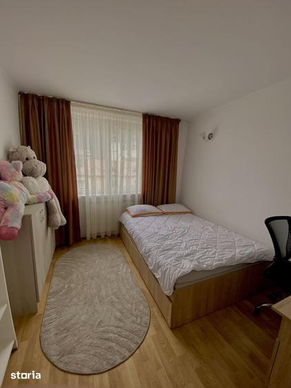 Apartament cu 3 camere decomandat în Central