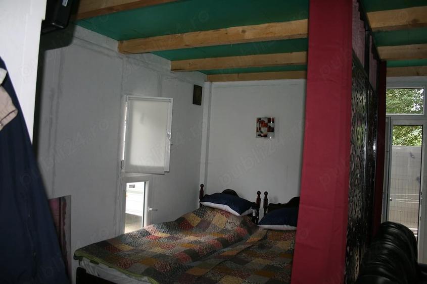 Casă cu 2 camere cu Teren 130 Mp în Central