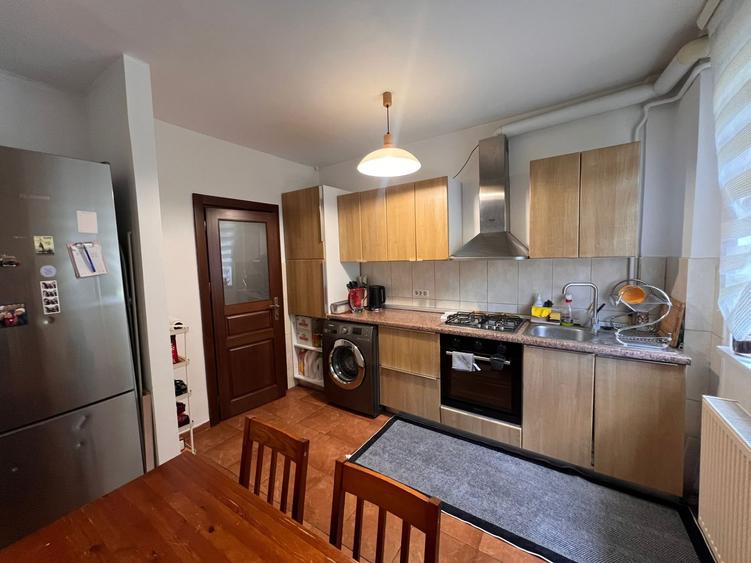 Apartament 4 camere, 2 băi, etaj 1, Tătărași - 6
