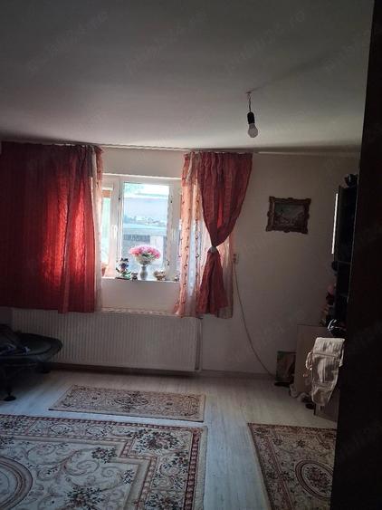 Casă cu Teren 202 Mp în Central