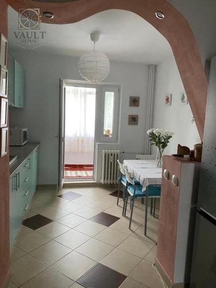 Apartament cu 2 camere decomandat, mobilat în Apărătorii Patriei