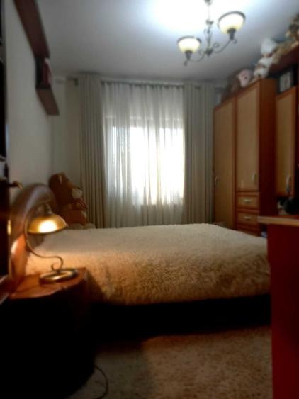 Apartament cu 3 camere decomandat în Burdujeni