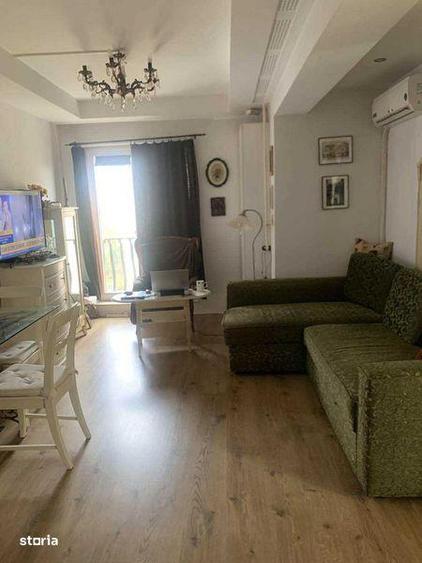 Apartament cu 3 camere în Ștefăneștii de Jos