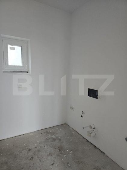 Casă individuală cu 3 camere semidecomandat cu Canalizare în Mărtinești