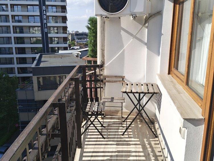 Apartament cu 2 camere decomandat, mobilat în Vitan