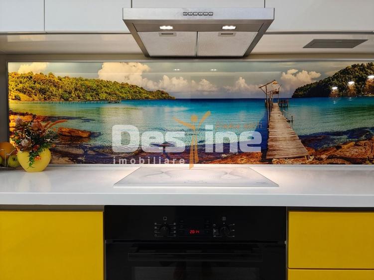 Apartament cu 3 camere decomandat, mobilat în Central