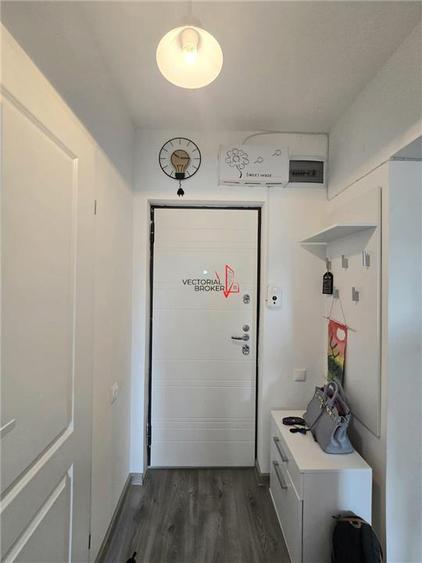 Apartament cu 2 camere decomandat în Parcul Carol