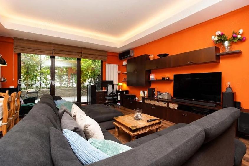 Apartament cu 3 camere semidecomandat în Herăstrău