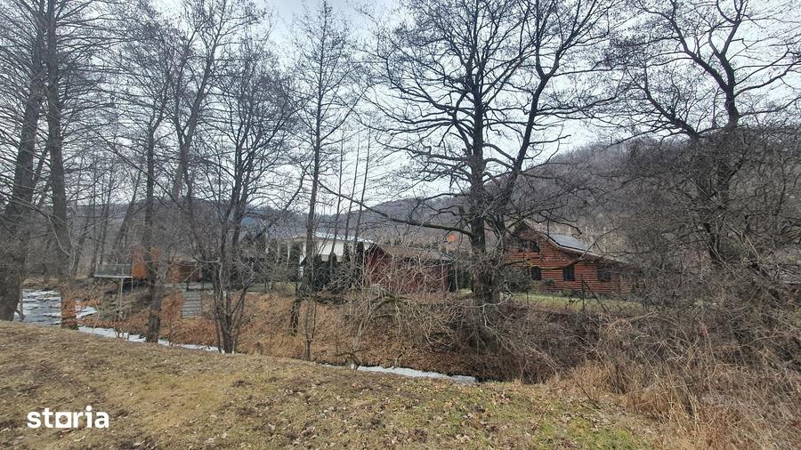 Teren de 2800 mp, în Sovata