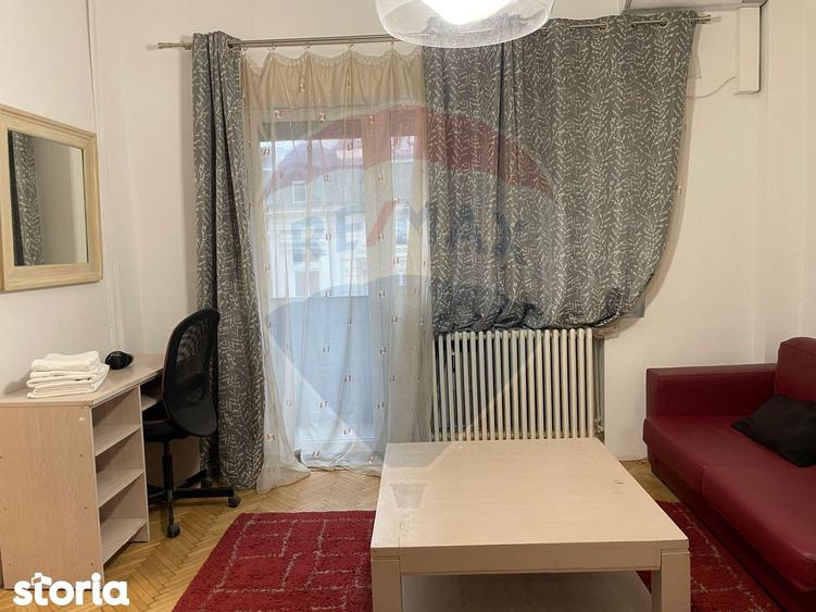 Studio de 35 mp etaj 1 Str. Nicolae Iorga - centrala proprie - 1