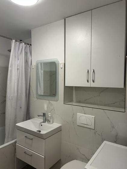 Apartament cu 2 camere decomandat în Exterior Vest