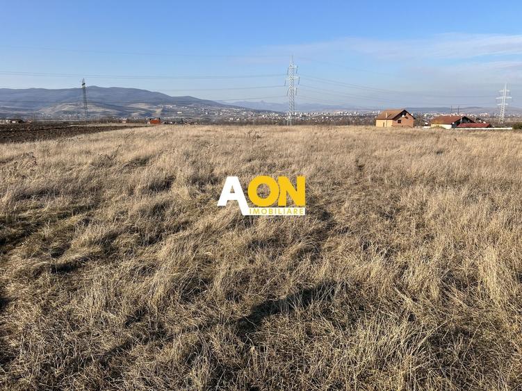 Teren Construcții intravilan de 1300 mp, în Periferie