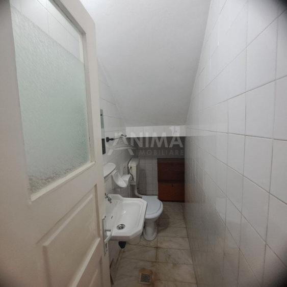 Casă individuală cu 5 camere cu Canalizare în Grigorescu