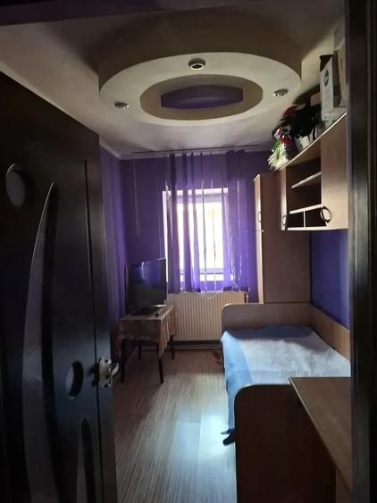 Casă cu 3 camere cu Teren 570 Mp în Central