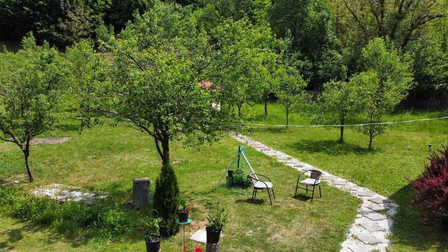 Casă cu 4 camere în Vale
