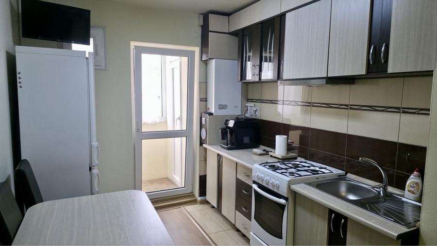Apartament cu 2 camere decomandat în Dosu Bricii