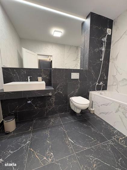 Apartament cu 7 camere în Păcurari