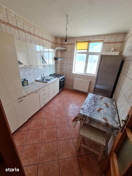 Casă cu 5 camere cu Teren 154 Mp în Central