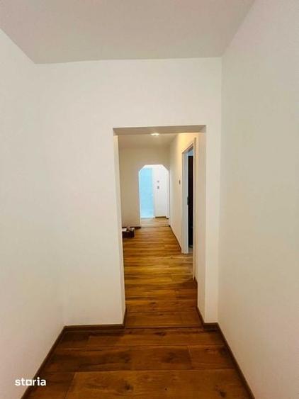 Apartament cu 4 camere decomandat în Tineretului