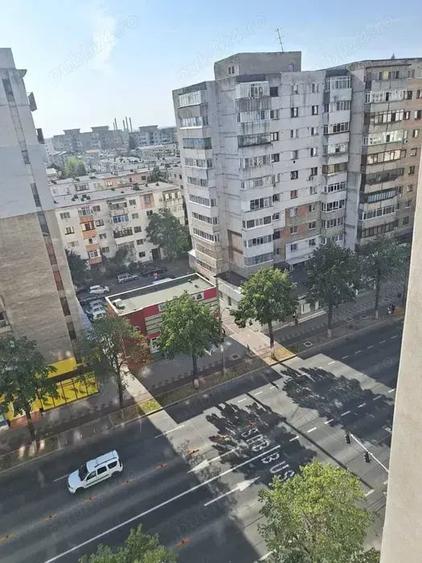 Casă cu 2 camere semidecomandat în Unirii Sud