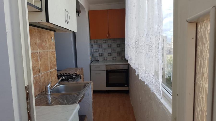 Apartament cu 3 camere semidecomandat în Mihai Viteazul
