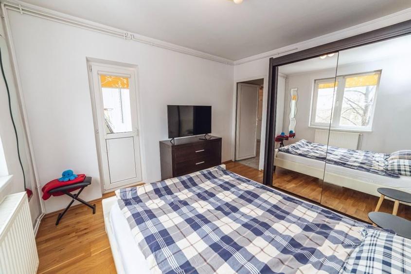 Apartament cu 3 camere semidecomandat, mobilat în Militari