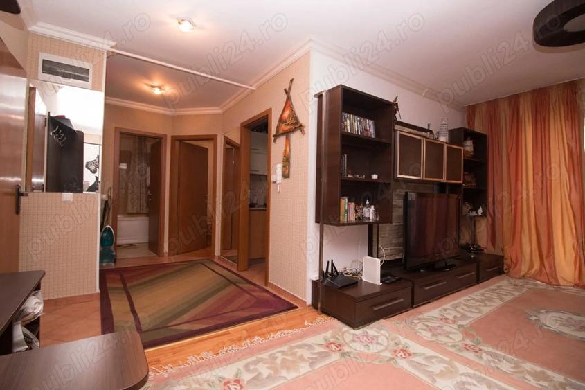 Apartament cu 2 camere semidecomandat, mobilat în Central