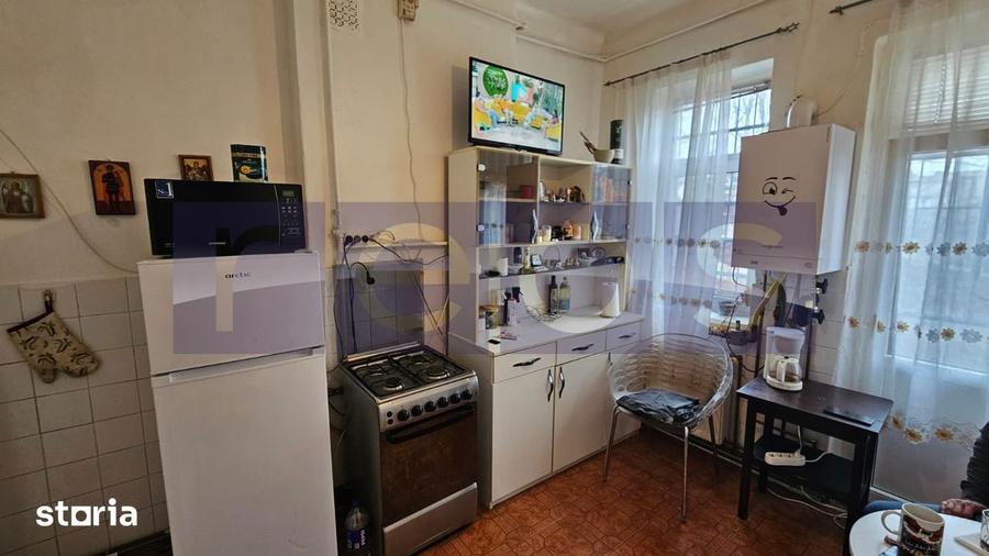Apartament cu 4 camere în Gara de Nord