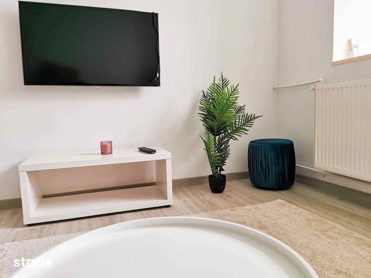 Apartament cu 2 camere semidecomandat în Central