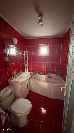 Apartament cu 2 camere decomandat în C5