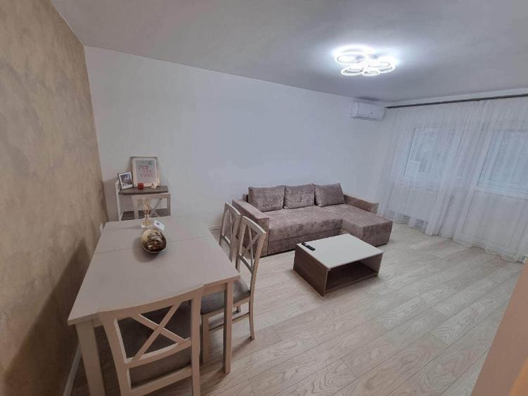 Apartament 2 camere de închiriat complet renovat pe termen lung 600€ - 4