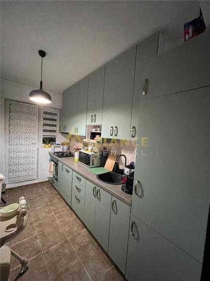 Apartament cu 2 camere decomandat în Berceni