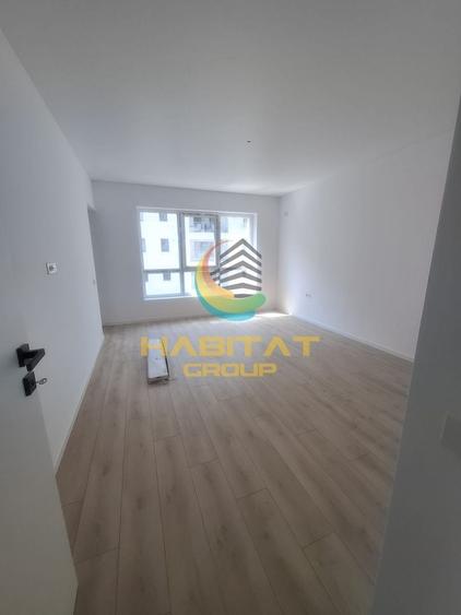 Garsonieră decomandată în Apărătorii Patriei