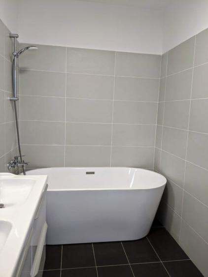 Casă cu 4 camere cu Teren 300 Mp în Borhanci