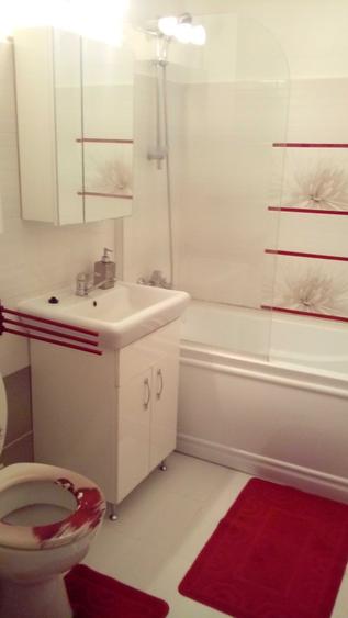 Apartament cu 2 camere decomandat în Calea Dumbrăvii