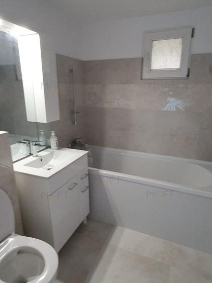 Apartament cu 4 camere decomandat, mobilat în Dristor