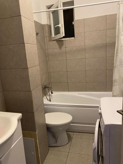 Inchiriez apartament 2 Camere Loc Parcare - 4
