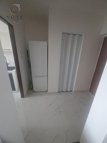Apartament cu 2 camere semidecomandat, mobilat în Alexandru Obregia